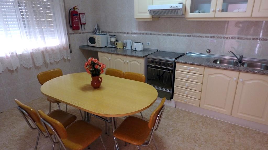 Villa Belinha - Guest House クアルテイラ 部屋 写真