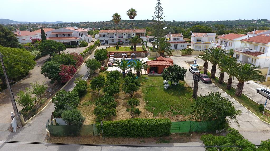 Villa Belinha - Guest House クアルテイラ 部屋 写真
